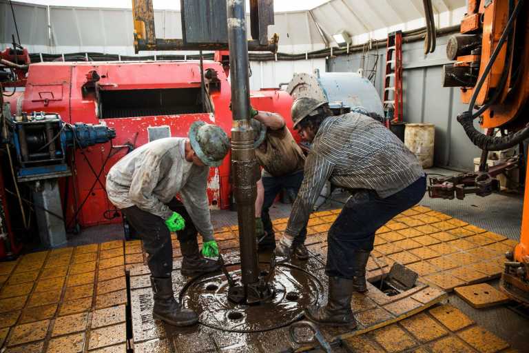 How cheap oil will affect the global economy