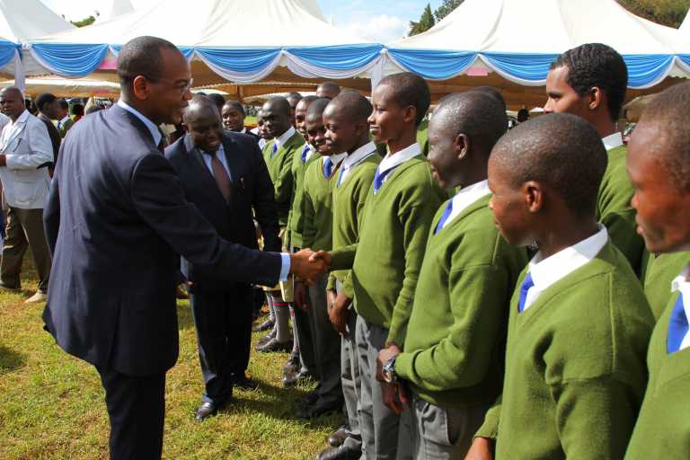 KCB Foundation Lines up Ksh100M for 2016 Scholarships, Announces 240 slots