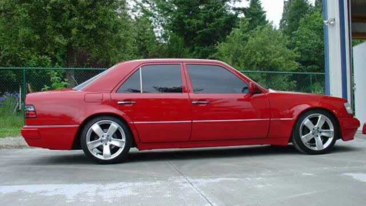 30 Years Ago Mercedes Benz Introduces The W124 Mercedes Benz Introduces The W124