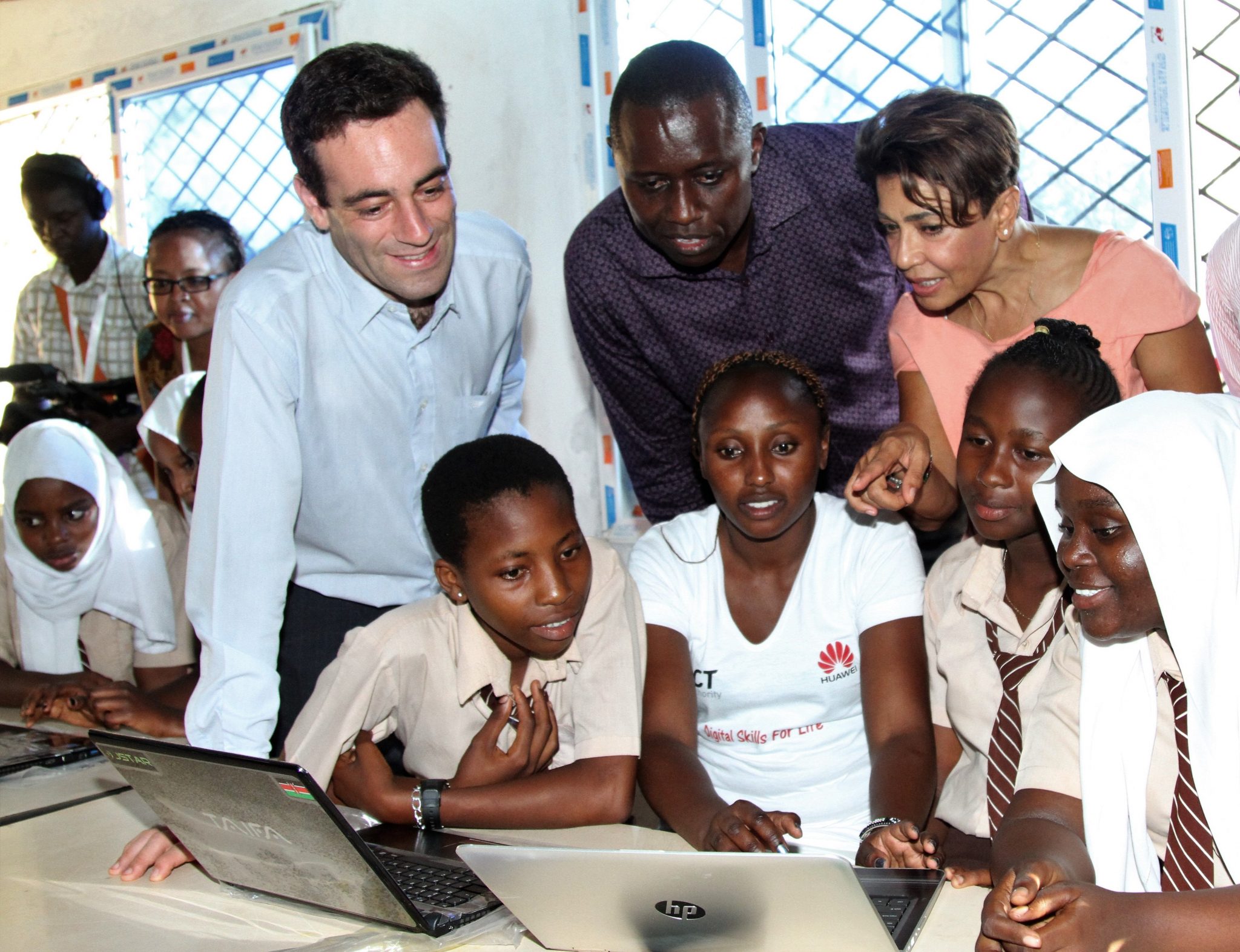 Huawei boosts Digital Literacy Programme with computers worth ksh1 million