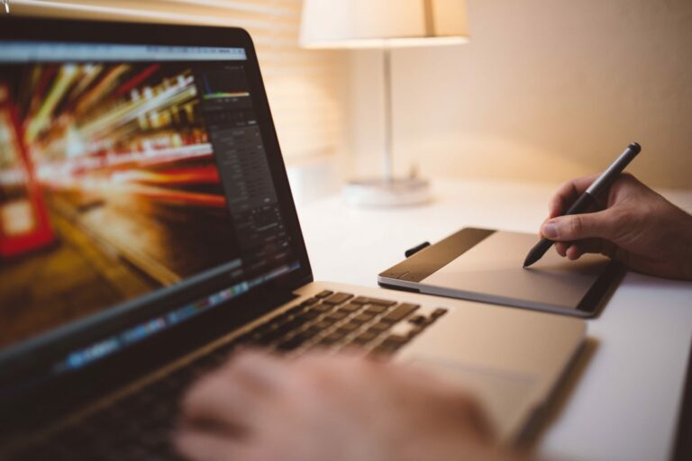 Top 7 business Ideas for Artists In Kenya