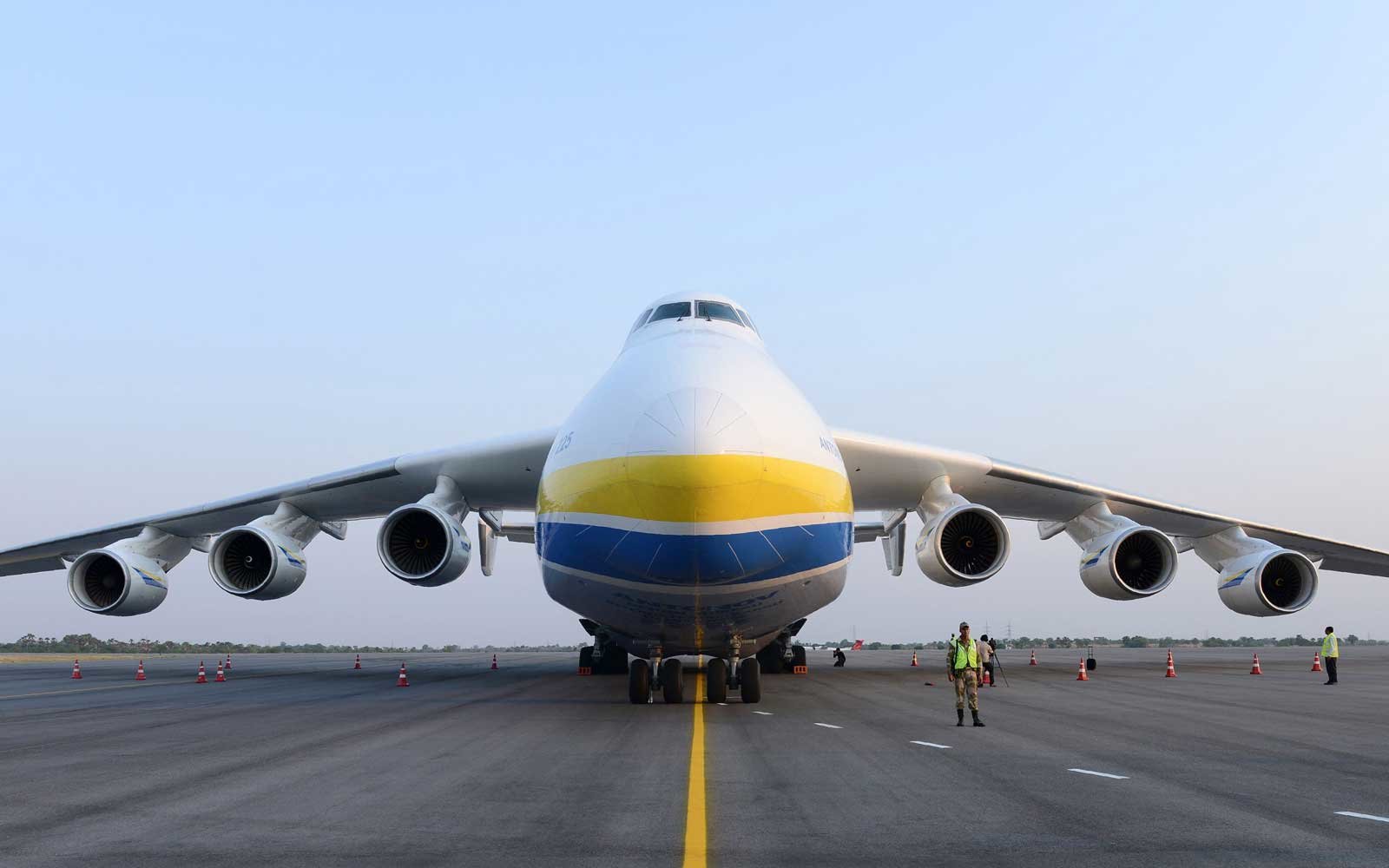 These Are The Top 5 Largest Planes In The World Today