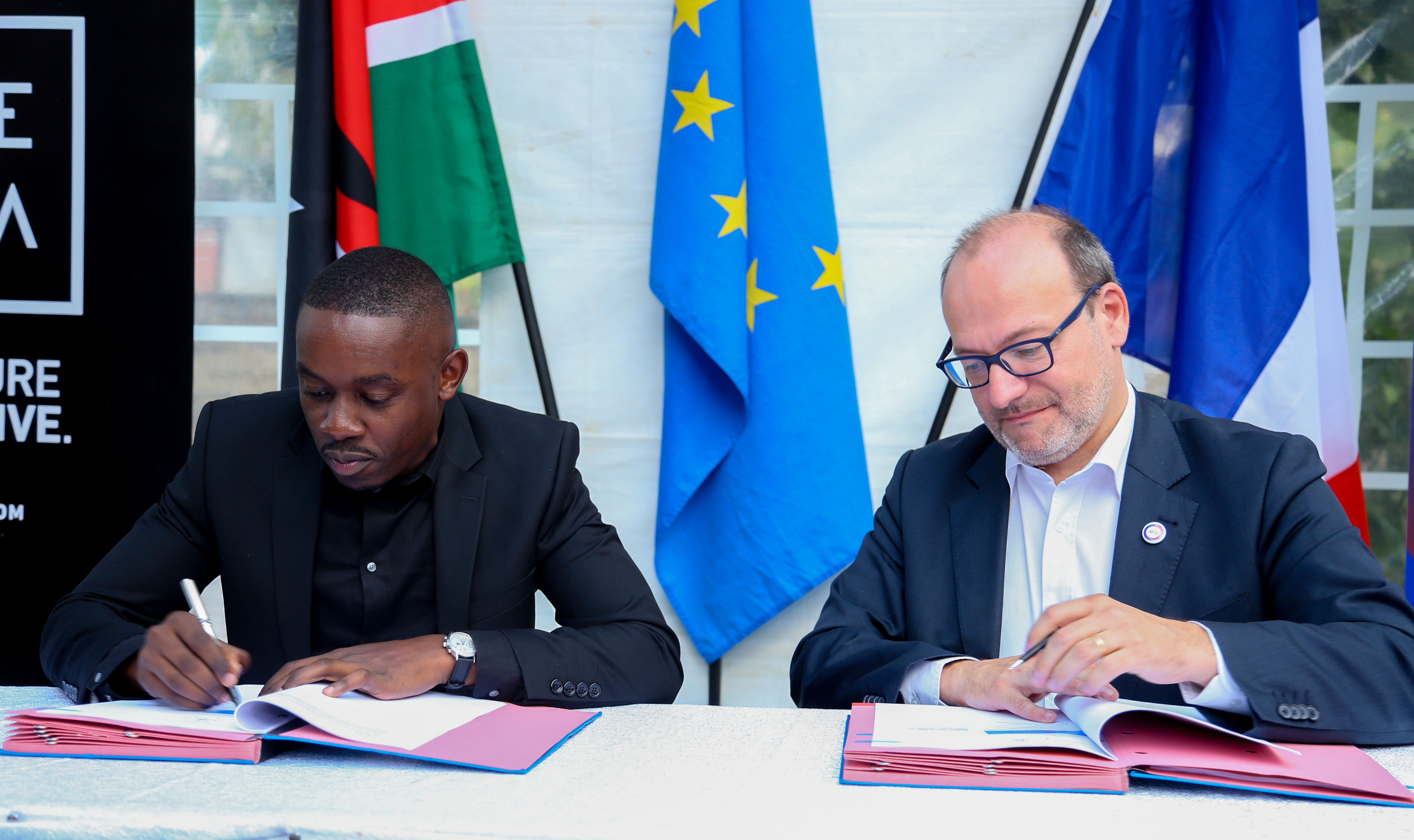 HEVA Managing Partner Mr. George Gachara and AFD’s chief executive officer Mr. Rémy Rioux signing the cooperation agreement