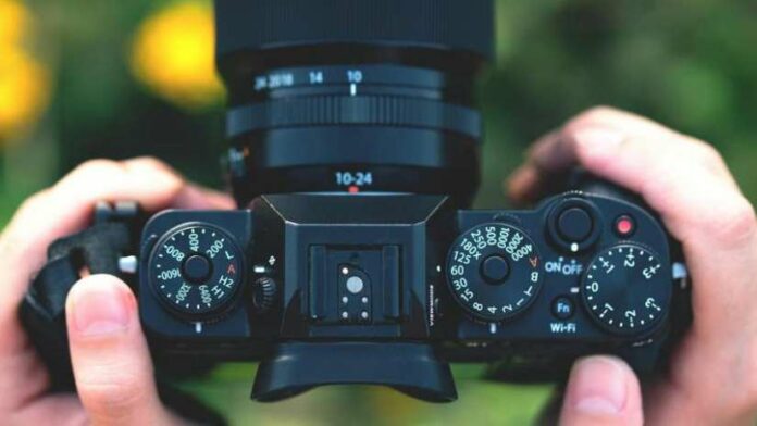 6 Best mirrorless cameras to buy in 2019