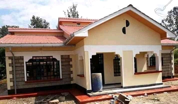 Building Three Bedroom House in Kenya