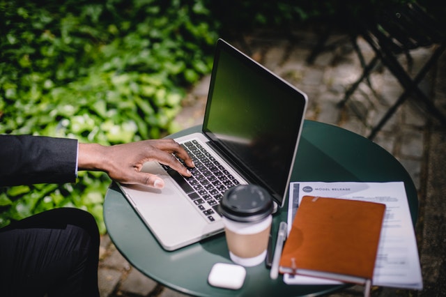 How Kenyans lose their money in fake online jobs scam - Photo by Ketut Subiyanto from Pexels
