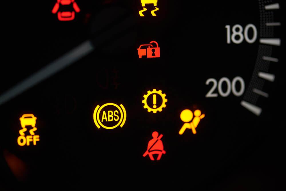 5 Car Problems That Are Not Worth Fixing 1 5 Car Problems That Are Not Worth Fixing