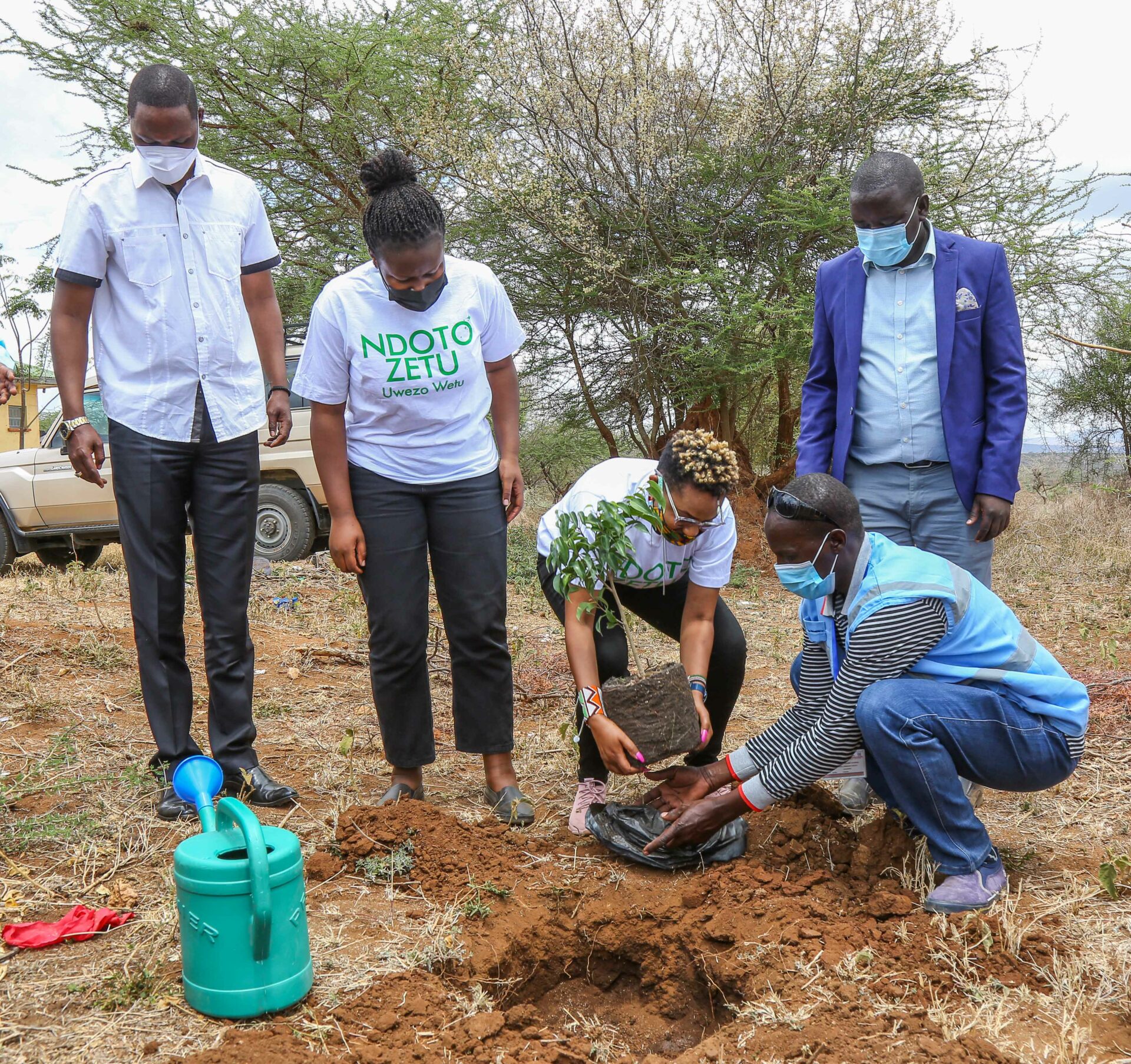 From left, Deputy Governor Kajiado County, Martin Moshisho, Safaricom Foundation’s Milda Ndara, Safaricom PLC’s Martha Kimondo and Bissil Health Centre representatives planting a tree during the official handover of a newborn incubator, hospital beds, suction machine and Oxygen Concentrator donated by Safaricom Foundation’s Ndoto Zetu initiative which is in its third phase. Over one million Kenyans are expected to benefit from Safaricom Foundation’s Ndoto Zetu Initiative - Bizna Kenya