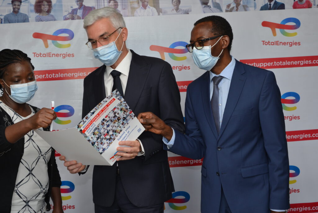 The third TotalEnergies Startupper of the Year Challenge was launched by Eric Fanchini (centre) the Managing Director, John Muchunu (right) the Strategy and Corporate Affairs Director and Lawrencia Gichatha (left) the Finance Director. The Challenge offers three young African entrepreneurs financial support, coaching and visibility for their enterprises - Bizna Kenya