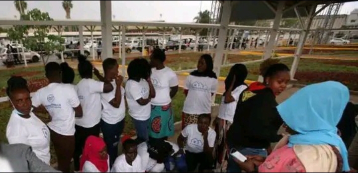 Photos: Tens of girls spotted at JKIA heading to Saudi today