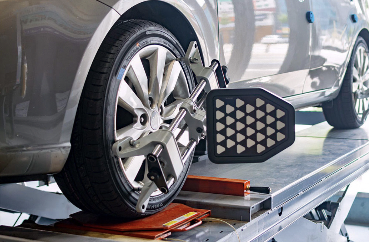 7 Warning Signs Of Bad Wheel Alignment (And Why You Need To Fix It ...