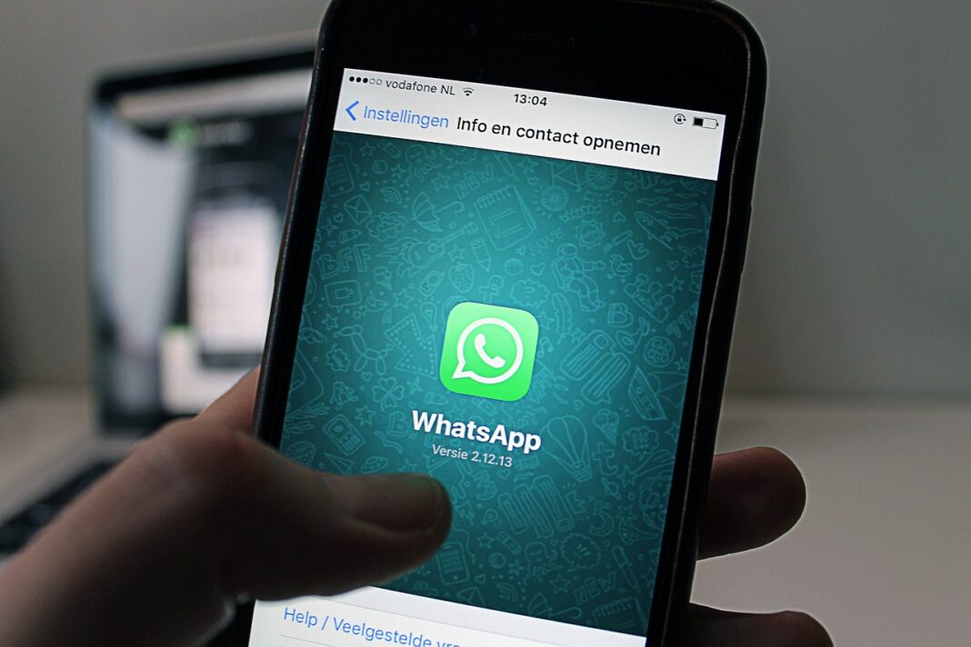 How WhatsApp Makes Money - Bizna Kenya