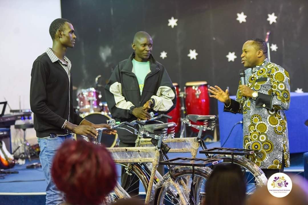 Stranger gifts two men who walk 15kms to work daily new bicycles - Bizna Kenya (Picture Courtesy)