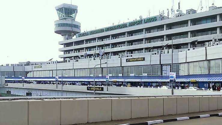Thieves steal runway lights at Nigeria's busiest international airport