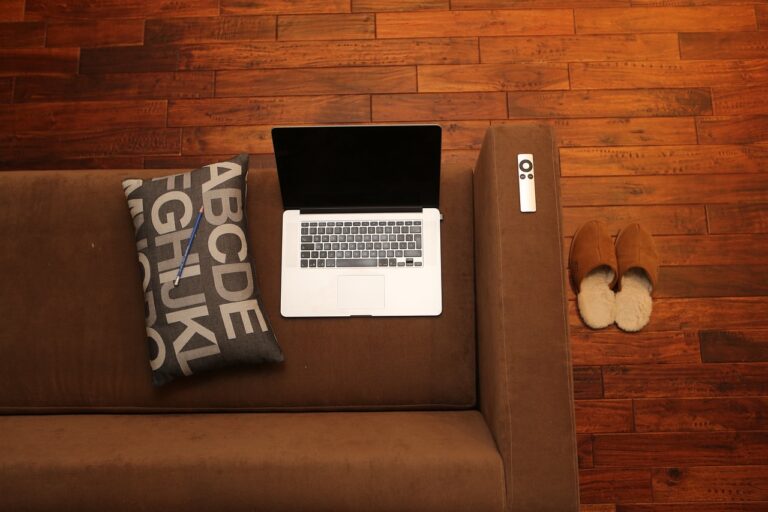 16 Entertainment Ideas for Different Moods and Energy Levels