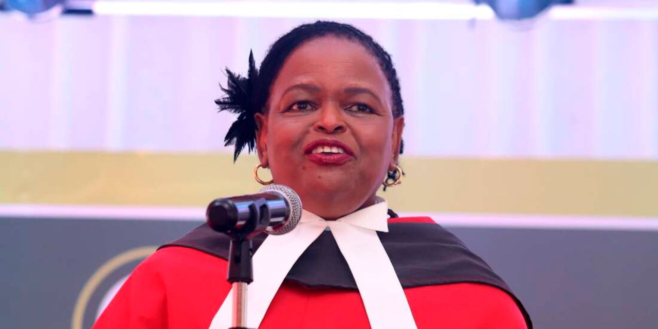 Judiciary announces over 900 job vacancies; minimum requirement is KCSE C-