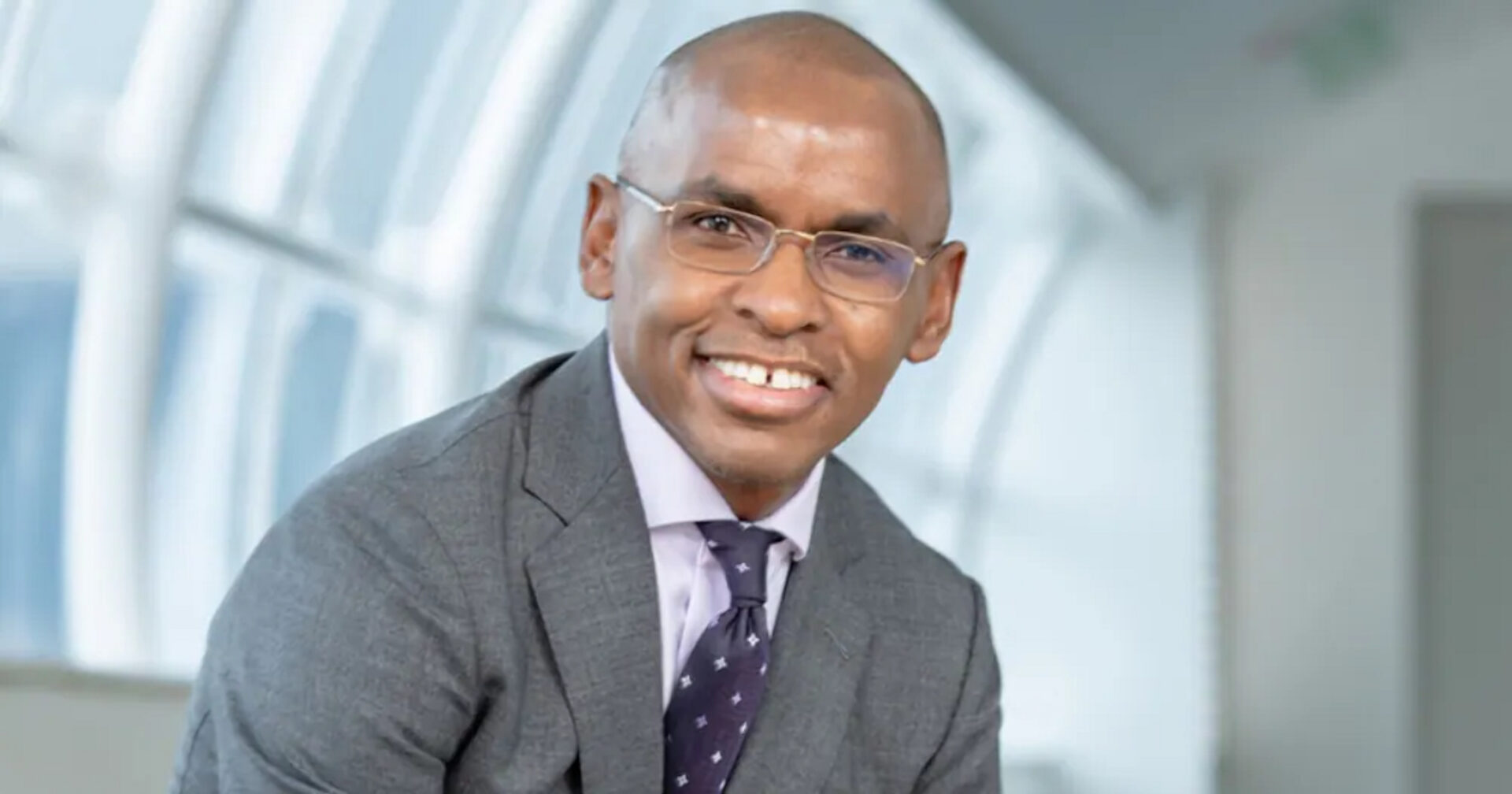 Safaricom CEO Peter Ndegwa's salary declines to Sh. 252.3 million