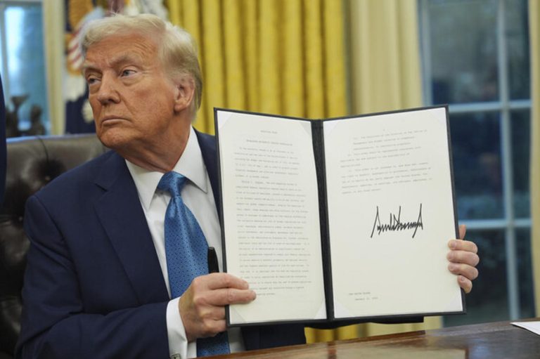 Donald Trump slaps Canada, Mexico with heavy 25 percent tariffs