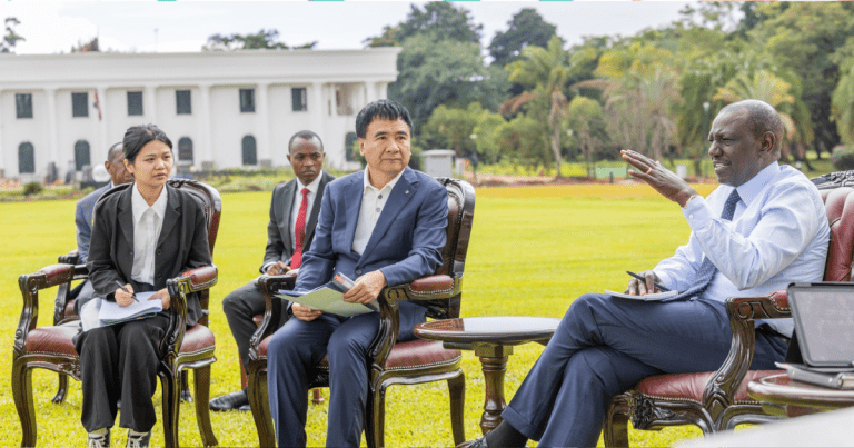 President Ruto when he met a Chinese delegation at state house.