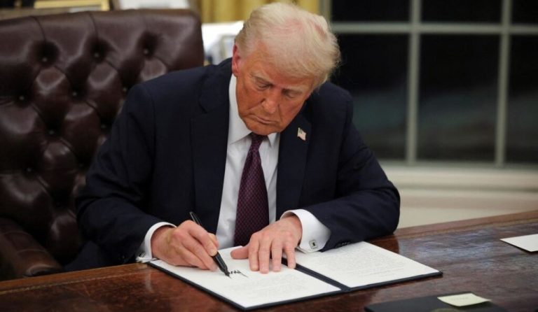 US to review all Green Cards issued to people from 19 countries