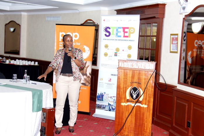 STEM training linked to higher employment and earnings among young Kenyan women, new study finds